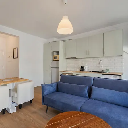 Apartment Lovely I Setubal