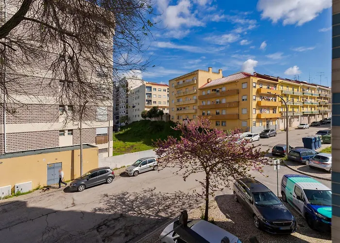 Lovely I Apartmán Setúbal